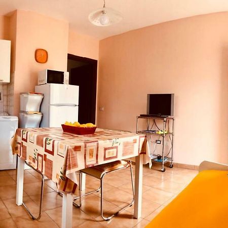 Appartamento Vacanze Sardegna シニスコーラ エクステリア 写真