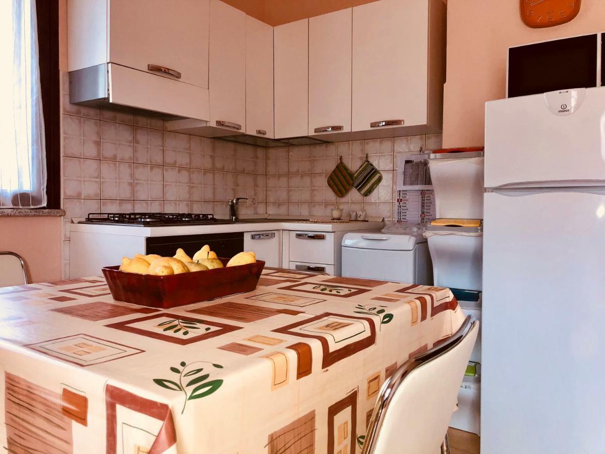 Appartamento Vacanze Sardegna シニスコーラ エクステリア 写真