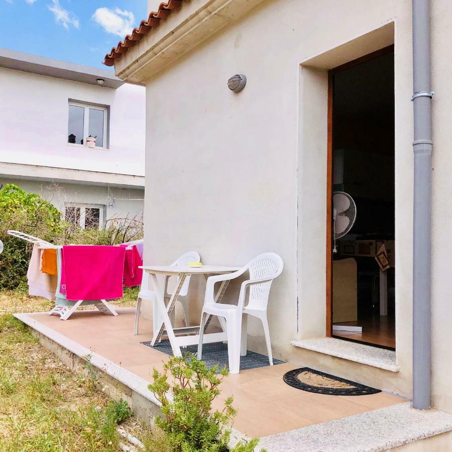 Appartamento Vacanze Sardegna シニスコーラ エクステリア 写真